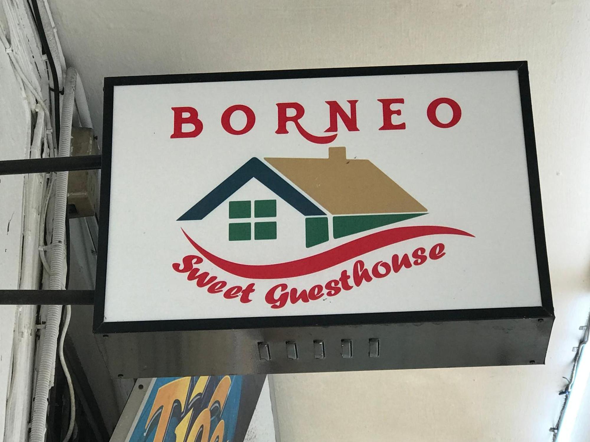 Borneo Sweet Guesthouse Kuching Kültér fotó