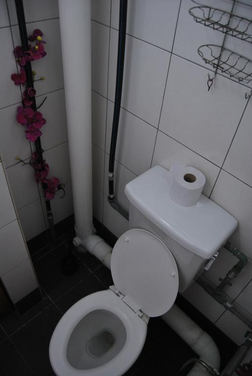Borneo Sweet Guesthouse Kuching Kültér fotó